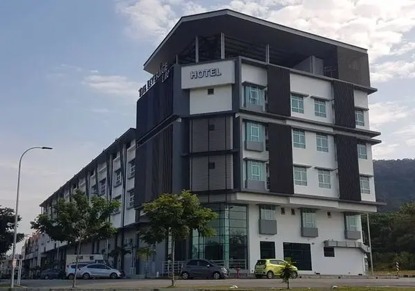 THE LEVERAGE LITE KUANTAN