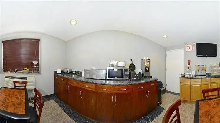 Lexington Inn