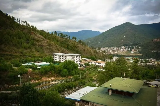 Lhaki Yangchak Residency