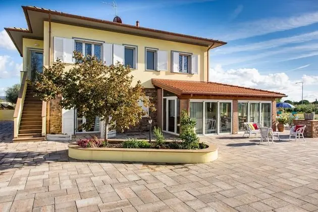 Li-c415-vipo0at - Il Nocciolo 12