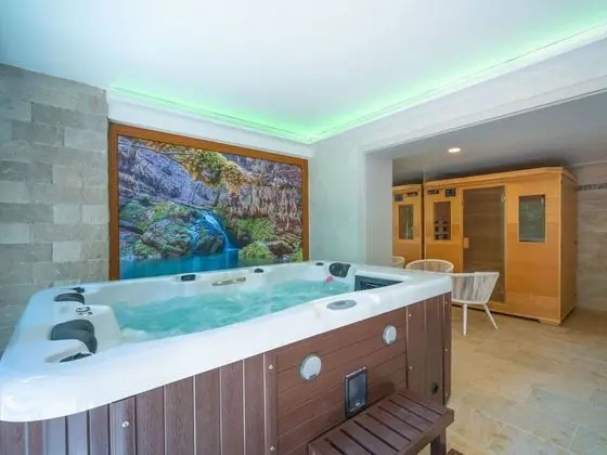 Li Li in Li With 2 Bedrooms and 3 Bathrooms - Oda