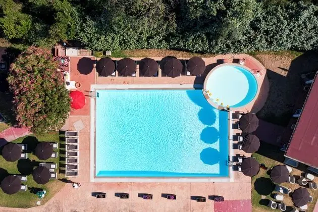 Li Suari Club Village - Öne Çıkan Resim