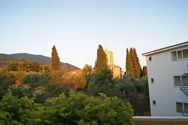 Lia Studios