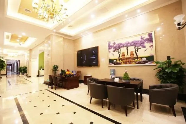 Liangchen Meijing Hotel - Lobi