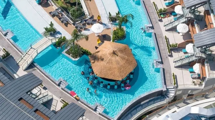 Liberty Fabay - All Inclusive