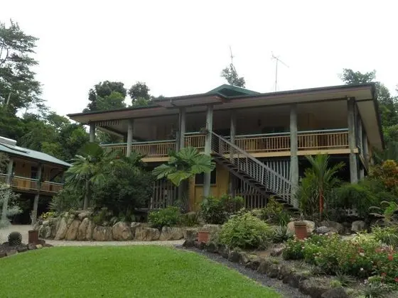 Licuala Lodge