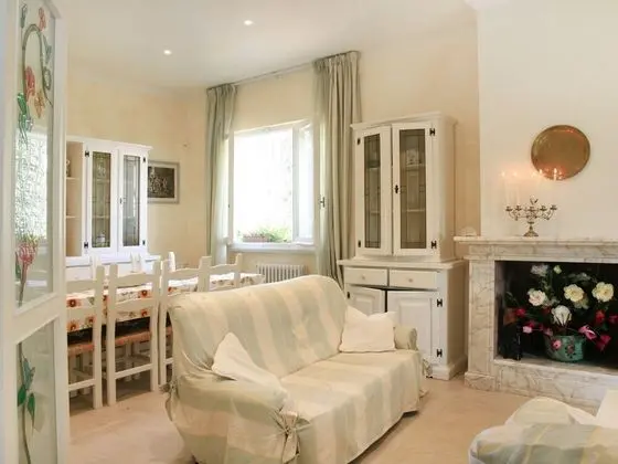 Lidia Forte dei Marmi - Oda