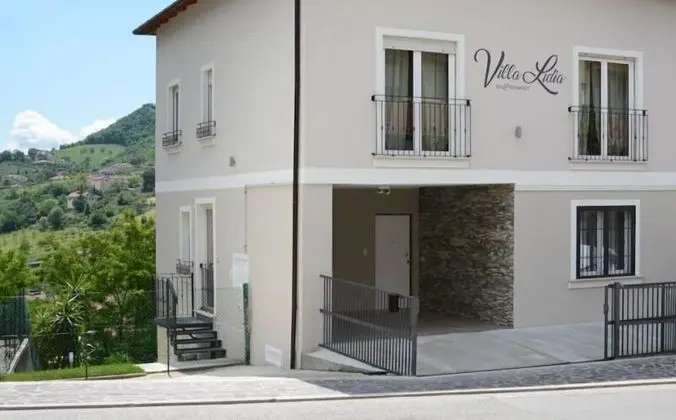 Villa Lidia Teramo B&B