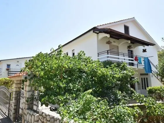Lidija Vir in Vir With 3 Bedrooms and 1 5 Bathrooms - Oda