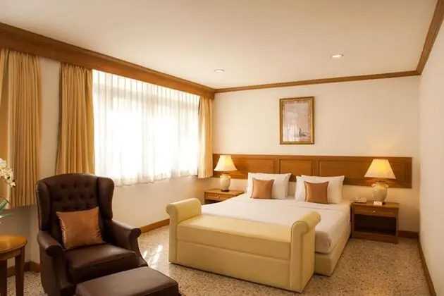Lido Beach Hotel Pattaya - Öne Çıkan Resim