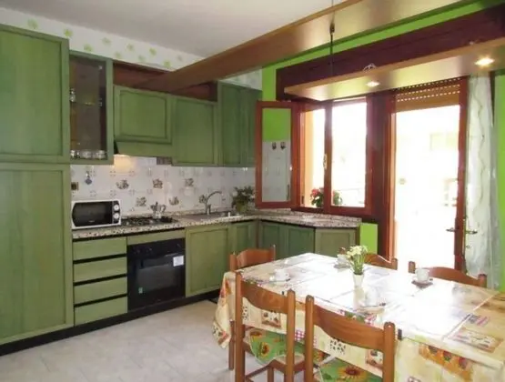 Lido Dei Pini Near Beach And Shopping Street - Öne Çıkan Resim