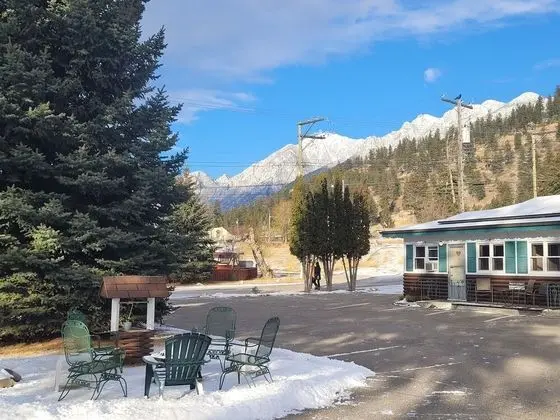 Lido Motel