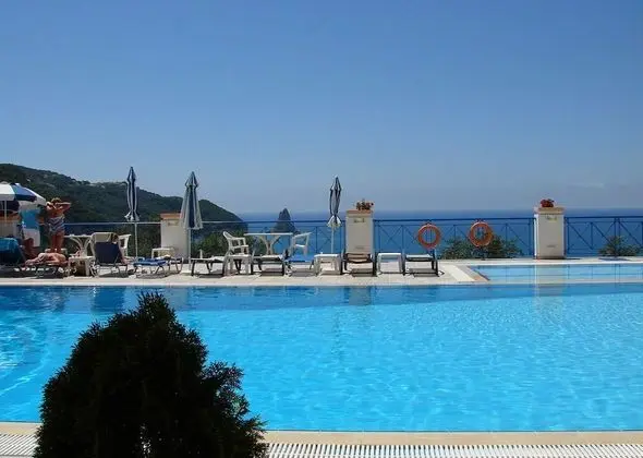 Lido Sofia Apartments - Havuz