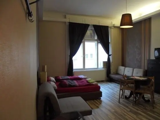 Liechtenstein Apartments - Öne Çıkan Resim