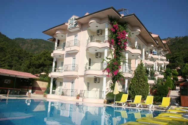 Life ApartFotoğrafı