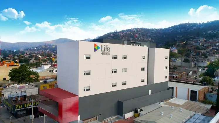 Life Hotel