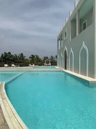 Life Resort St.Thomas Royal Palm - Havuz