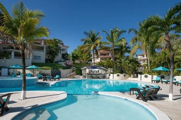 Lifestyle Crown Residence Suites - All Inclusive