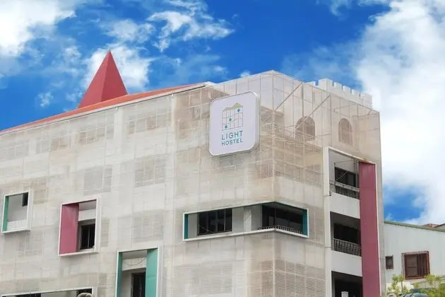 Light Hostel