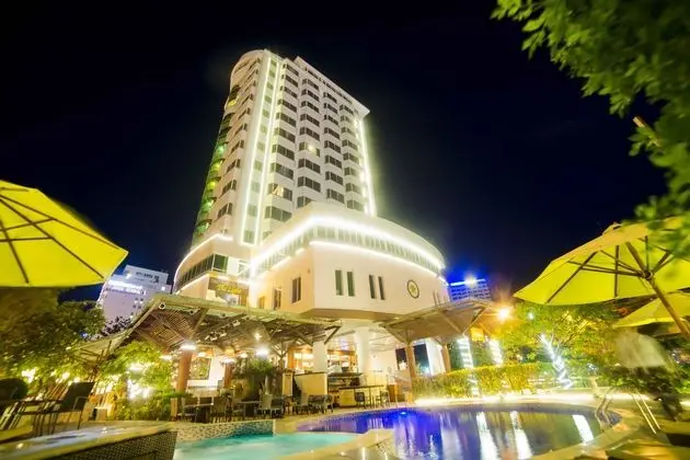 The Light Hotel & Resort