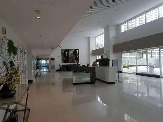 Light Residences - One Bedroom Condo Unit - Lobi
