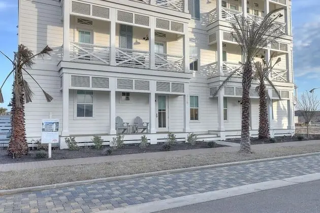 The Lighthouse 328 COA - Dış Mekan