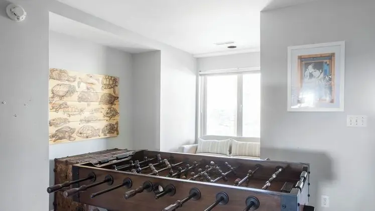 Lighthouse by Avantstay Beachfront View Home w/ Pool Table & Ping Pong - İç Mekan