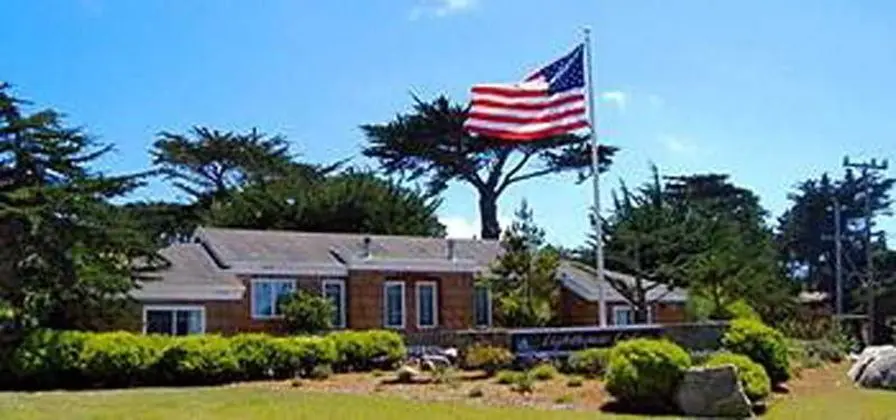 Lighthouse lodge & Suites