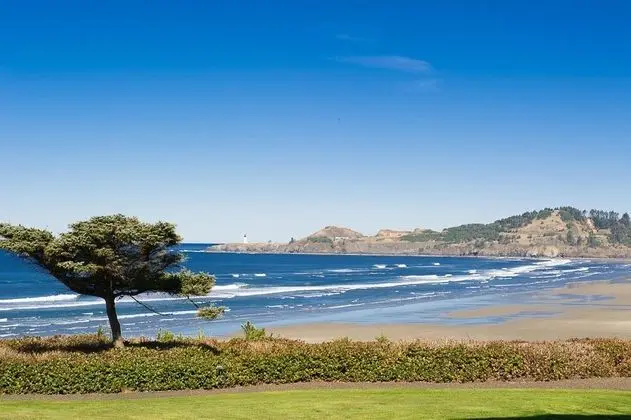Lighthouse View at Shoreline Ridge