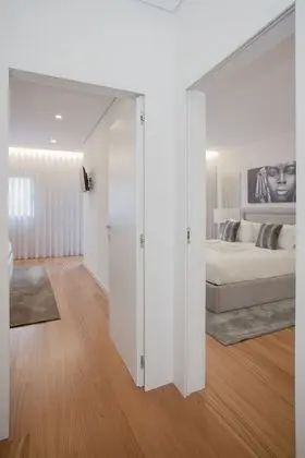 Liiiving -Luxury River View Apartment XI