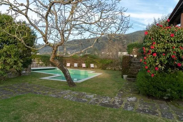 Liiiving In Moledo Historical Pool Villa - Havuz