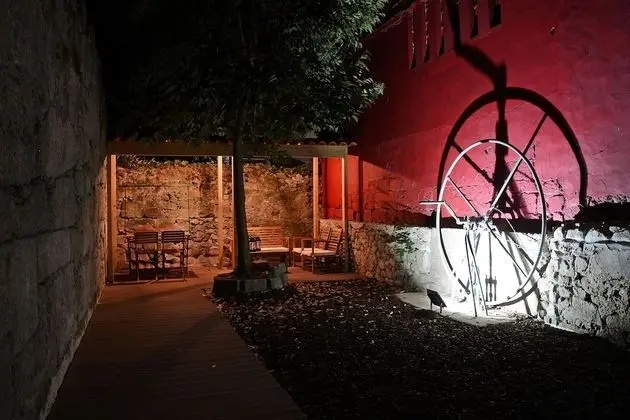 Liiiving in Porto - Historic Clérigos Apartment