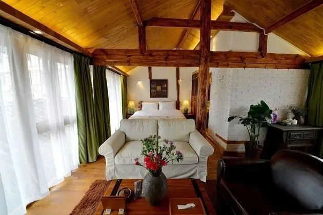 Lijiang Seven Island Resort - Oda