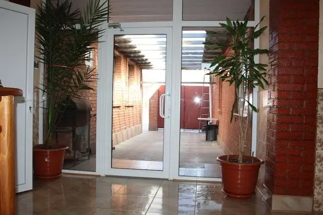 Like Home - Hostel - Lobi