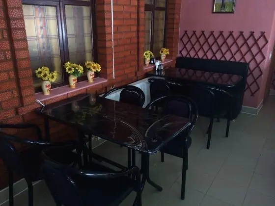 Like Home - Hostel - Yerinde Yemek
