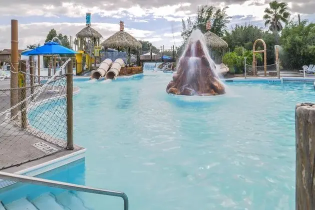Liki Tiki Village by Diamond Resorts - Havuz