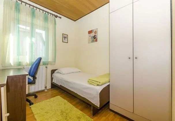 Lile - 30 m From Beach - A2 - Oda