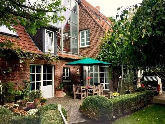 Lilis kleines Hotel - 1