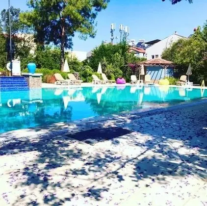 Lill Maison Hotel & City Club - Havuz