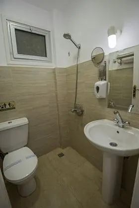 Lilly Rooms and Studios - İç Mekan