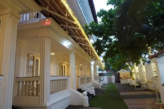 Lillywoods Zac Beach Resort