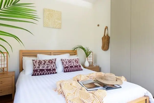 The Lily Pad at Byron Bay - Oda
