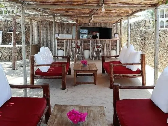 Lily Palm Resort - Plaj