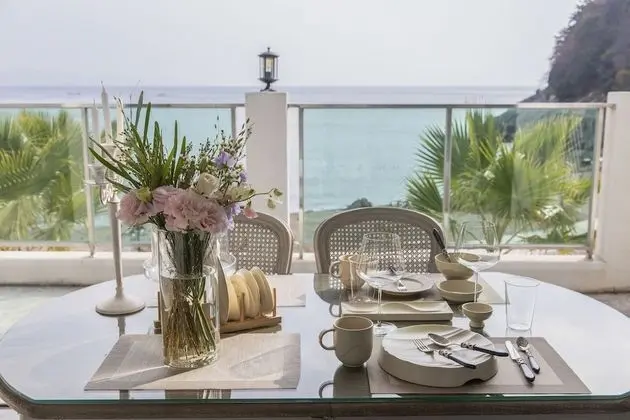 Lim Sea Side Poolvilla Pension