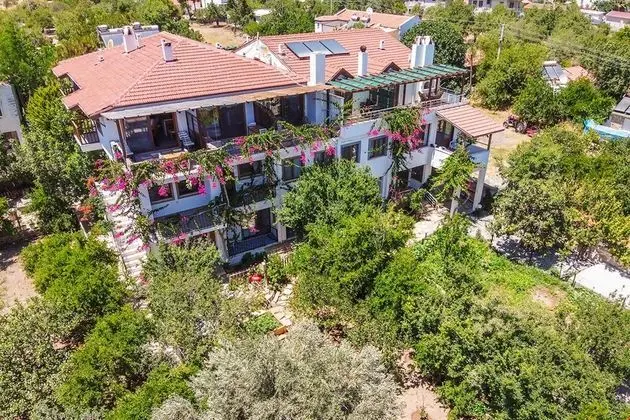 Liman Pansiyon - Guesthouse