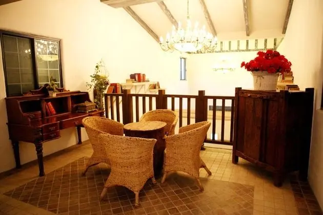Lime Orange Vill Pension - Lobi