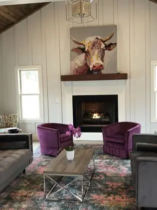 The Limelight Inn - Lobi