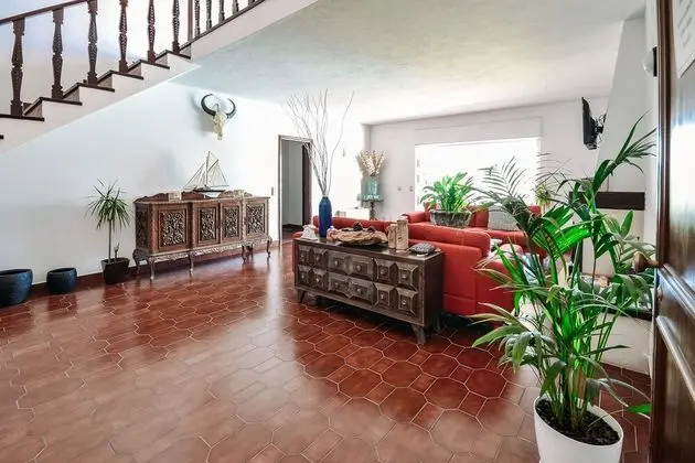 Limmo Garden Guest House - Lobi