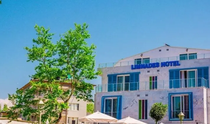 Limnades Hotel