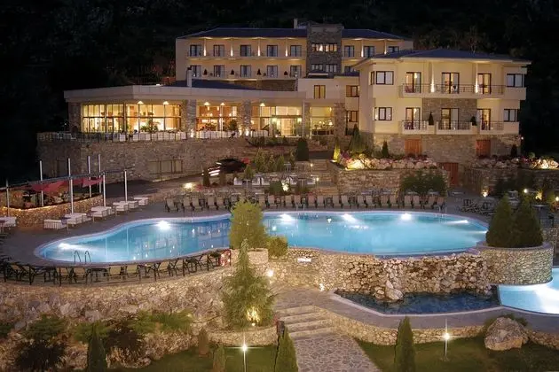Limneon Resort & Spa - 1